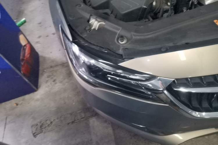 Used Buick GL6 2019 18T 6-Seater Connected Luxury Version China V Standard Right Front Headlight