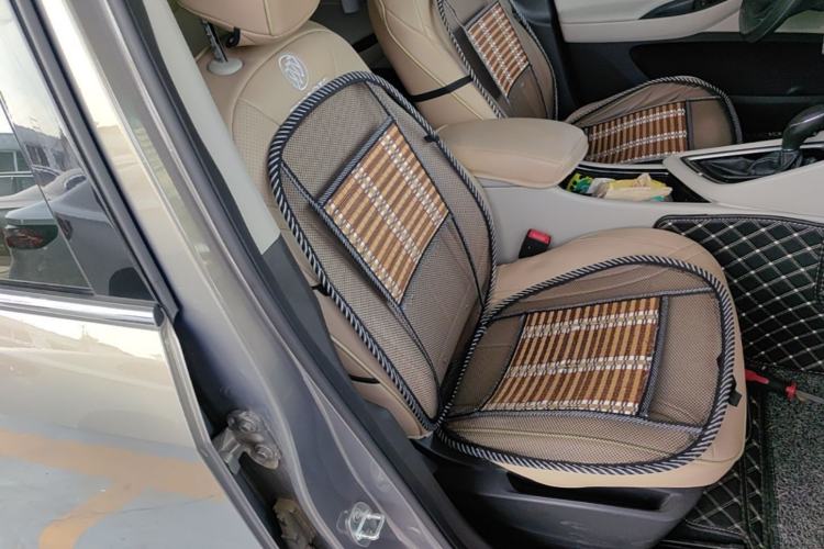 Used Buick GL6 2019 18T 6-Seater Elite Version China VI Standard Right Front Seat