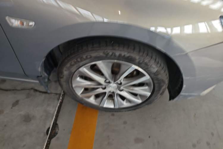 Used Buick GL6 2019 18T 6-Seater Connected Luxury Version China V Standard Right Front Wheel Hub