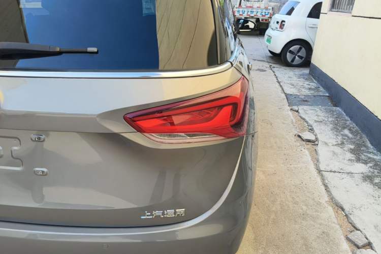 Used Buick GL6 2019 18T 6-Seater Connected Luxury Version China VI Standard Right Rear Taillight