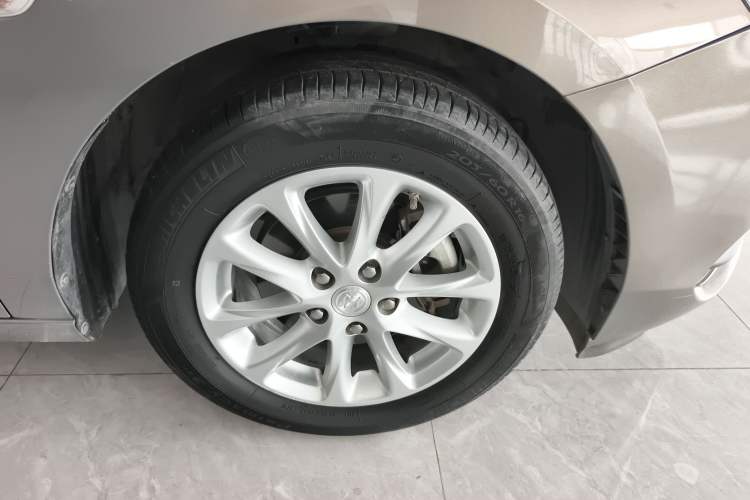 Used Buick GL6 2019 18T 6-Seater Elite Version China V Standard Right Rear Wheel Hub