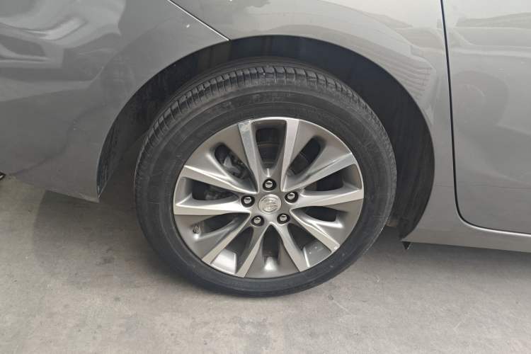 Used Buick GL6 2019 18T 6-Seater Connected Luxury Version China V Standard Right Rear Wheel Hub