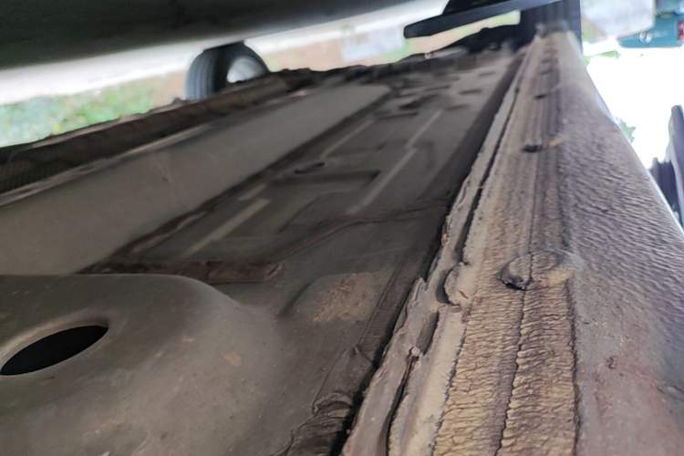Used Buick GL6 2019 18T 6-Seater Connected Luxury Version China VI Standard Right Side Sill