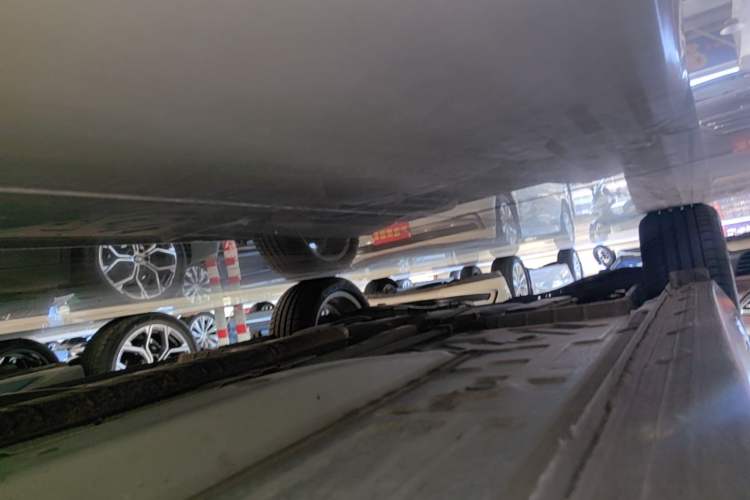 Used Buick GL6 2019 18T 6-Seater Connected Luxury Version China VI Standard Right Side Sill