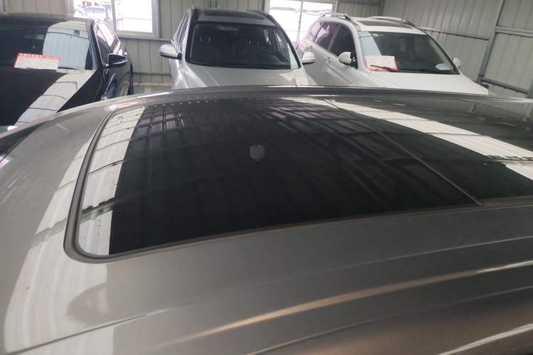Used Buick GL6 2019 18T 6-Seater Connected Luxury Version China VI Standard Roof
