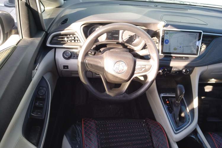 Used Buick GL6 2019 18T 6-Seater Elite Version China VI Standard Steering Wheel