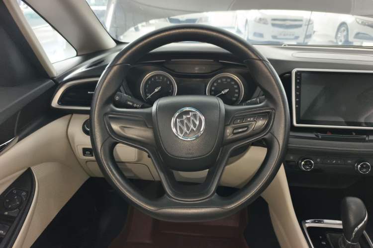 Used Buick GL6 2019 18T 6-Seater Elite Version China V Standard Steering Wheel