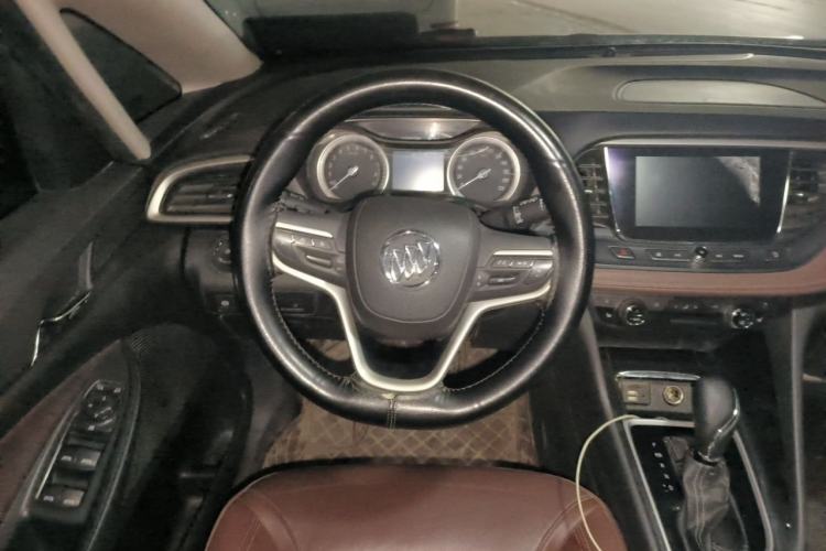 Used Buick GL6 2019 18T 6-Seater Connected Luxury Version China V Standard Steering Wheel