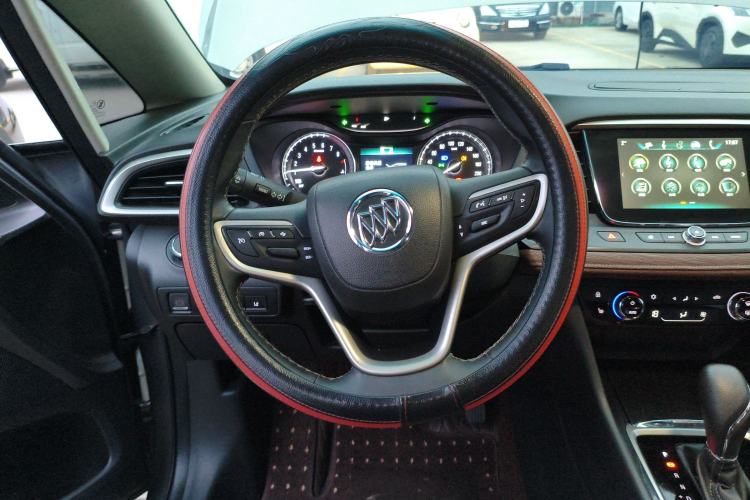 Used Buick GL6 2019 18T 6-Seater Connected Luxury Version China VI Standard Steering Wheel