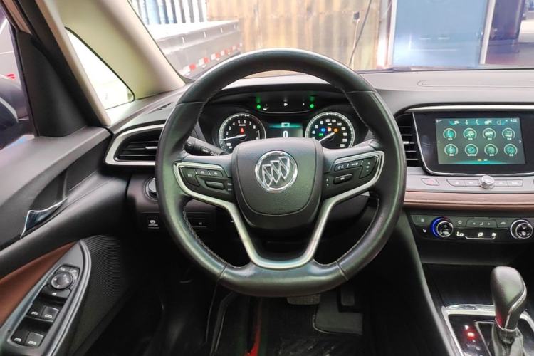 Used Buick GL6 2019 18T 6-Seater Connected Luxury Version China VI Standard Steering Wheel