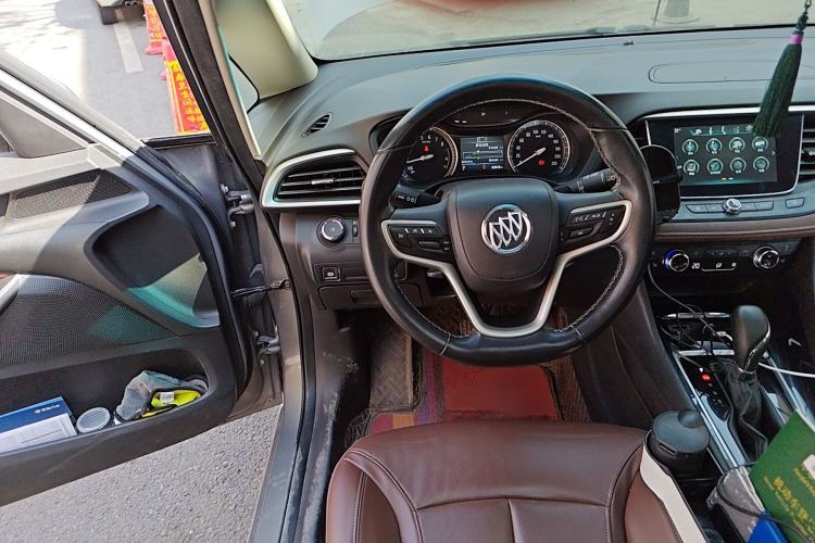 Used Buick GL6 2019 18T 6-Seater Connected Luxury Version China V Standard Steering Wheel
