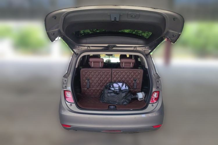 Used Buick GL6 2019 18T 6-Seater Connected Luxury Version China VI Standard Trunk