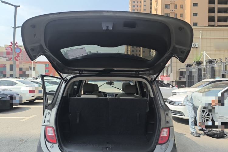 Used Buick GL6 2019 18T 6-Seater Elite Version China VI Standard Trunk