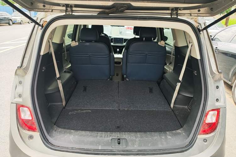 Used Buick GL6 2019 18T 6-Seater Elite Version China V Standard Trunk