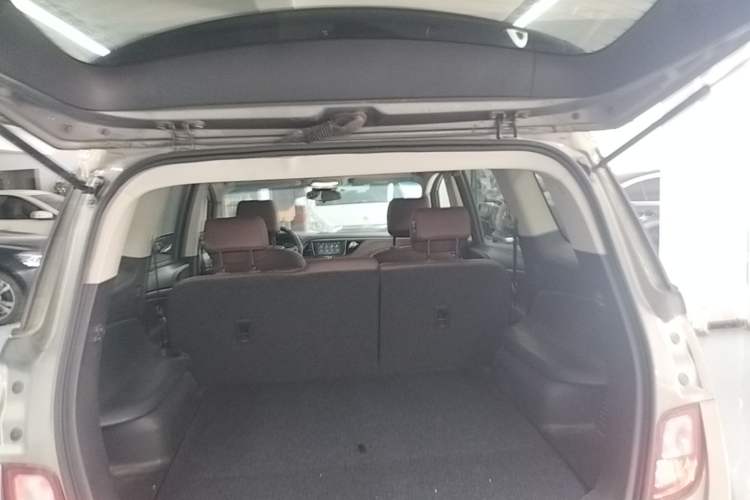 Used Buick GL6 2019 18T 5-Seater Connected Luxury Version China V Standard Trunk