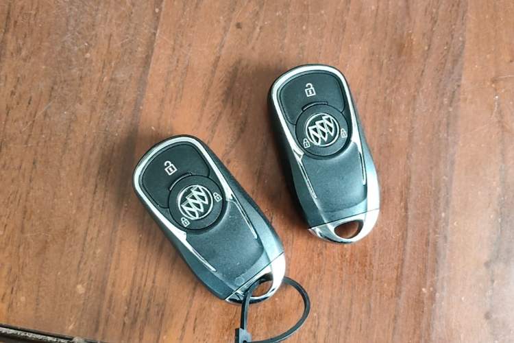 Used Buick GL6 2019 18T 6-Seater Connected Luxury Version China VI Standard Vehicle Key