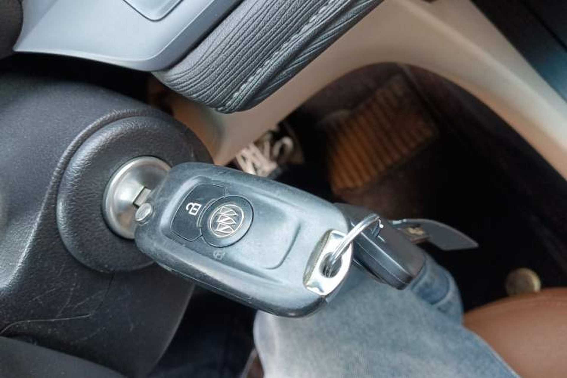 Used Buick GL6 2019 18T 6-Seater Elite Version China V Standard Vehicle Key