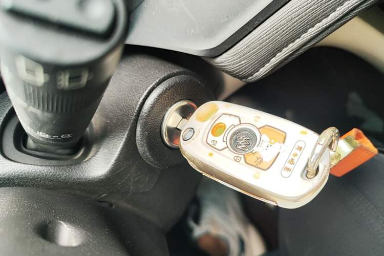Used Buick GL6 2019 18T 6-Seater Elite Version China V Standard Vehicle Key