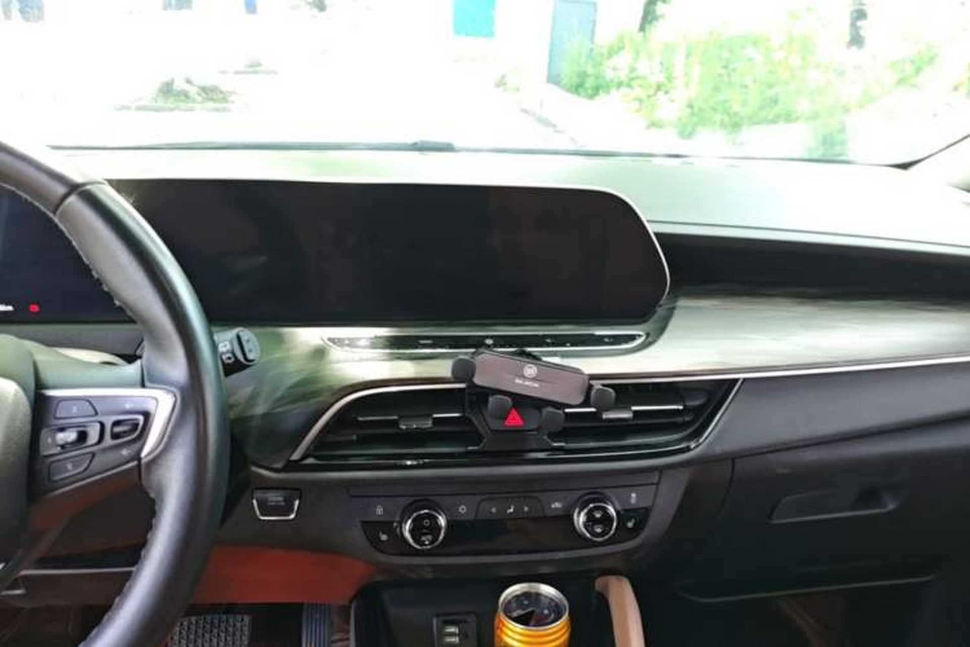 Used Buick GL6 2021 323T Mild Hybrid Connect Luxury Model Audio And AC Panel