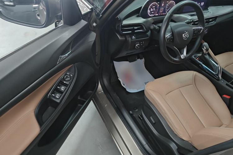 Used Buick GL6 2021 323T Mild Hybrid Connect Luxury Model Driver Seat