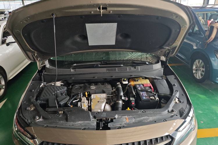 Used Buick GL6 2021 323T Mild Hybrid Connect Luxury Model Engine Bay