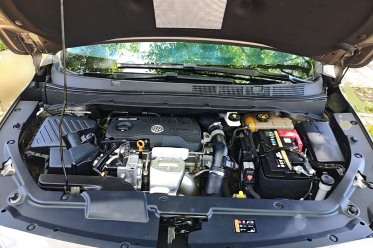 Used Buick GL6 2021 323T Mild Hybrid Connect Luxury Model Engine Bay