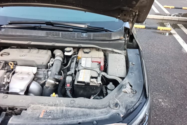 Used Buick GL6 2021 323T Mild Hybrid Connect Luxury Model Engine Bay Left