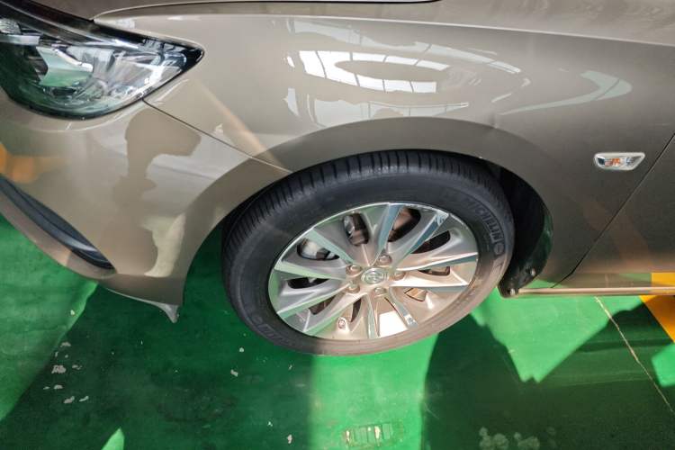 Used Buick GL6 2021 323T Mild Hybrid Connect Luxury Model Exterior 7