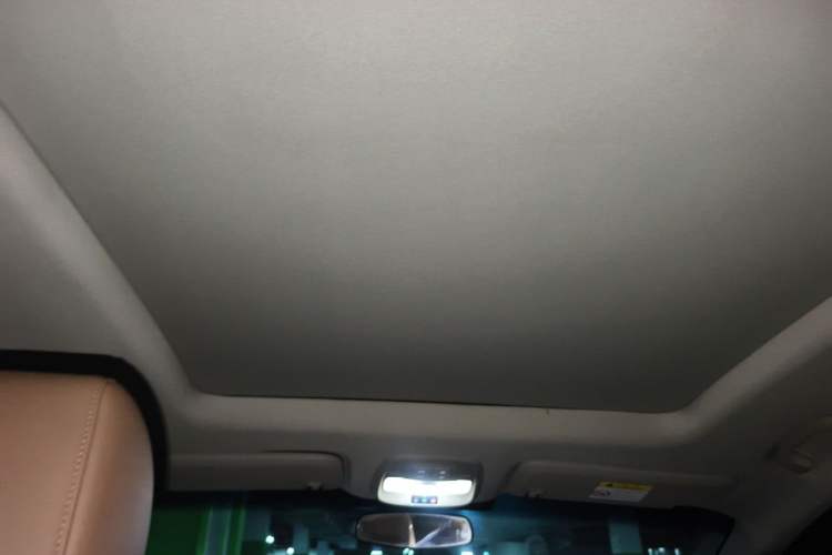 Used Buick GL6 2021 323T Mild Hybrid Connect Luxury Model Headliner