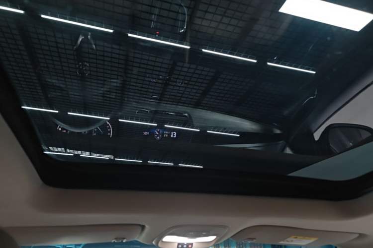 Used Buick GL6 2021 323T Mild Hybrid Connect Luxury Model Headliner