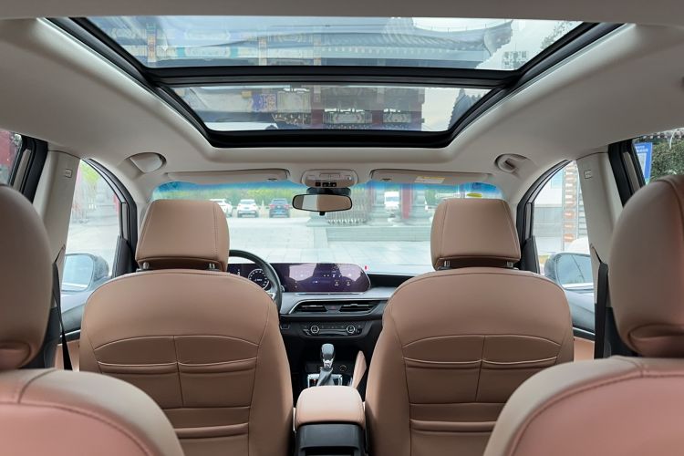Used Buick GL6 2021 323T Mild Hybrid Connect Prestige Model Interior 1