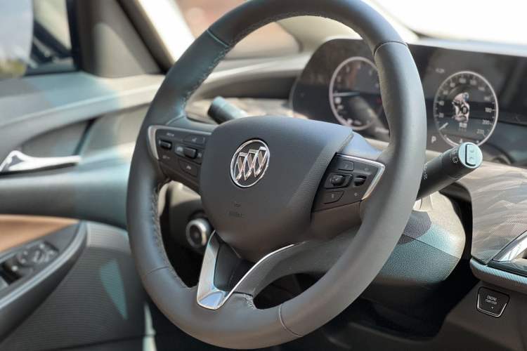 Used Buick GL6 2021 323T Mild Hybrid Connect Luxury Model Interior 5