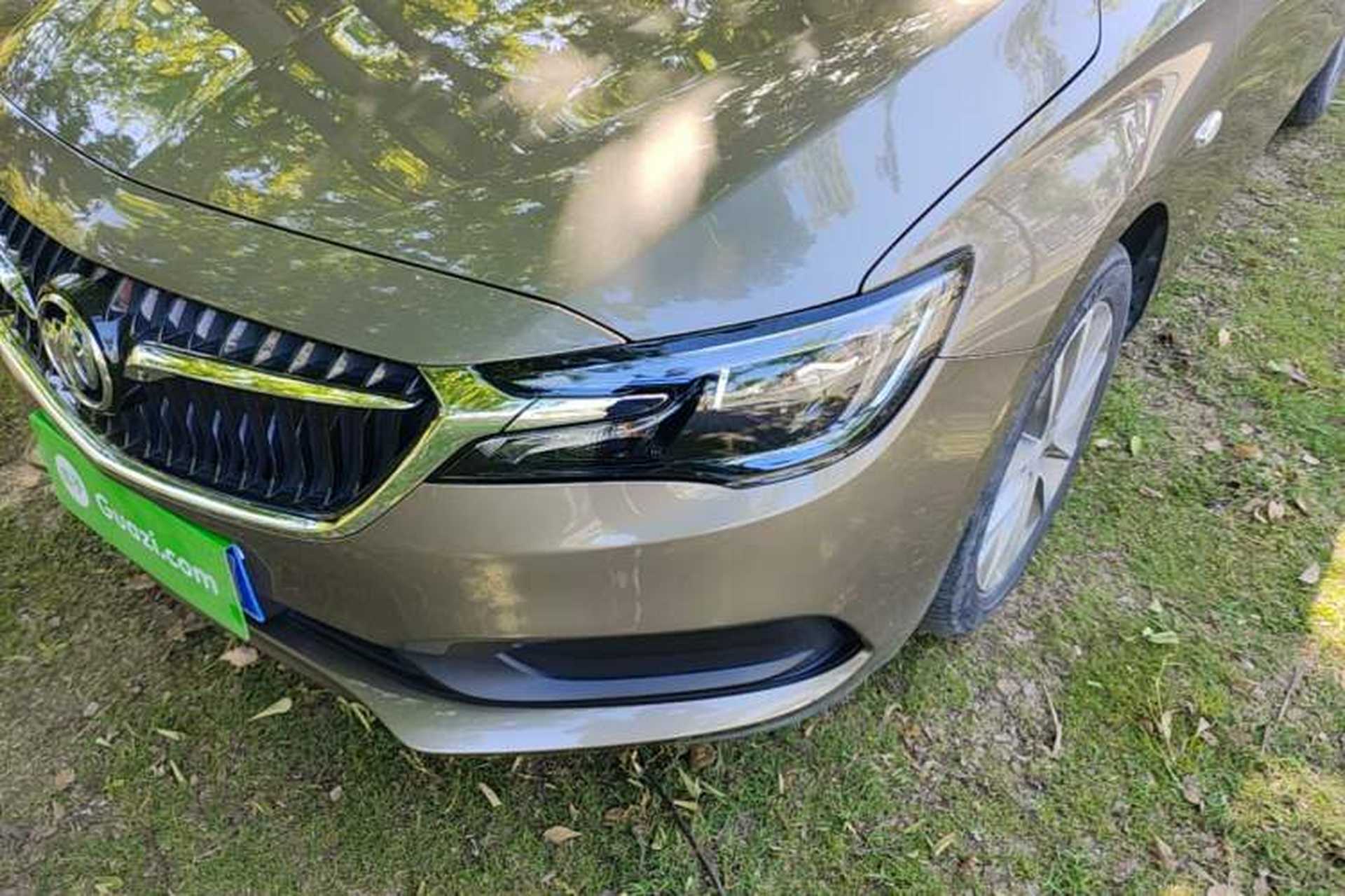 Used Buick GL6 2021 323T Mild Hybrid Connect Luxury Model Left Front Headlight
