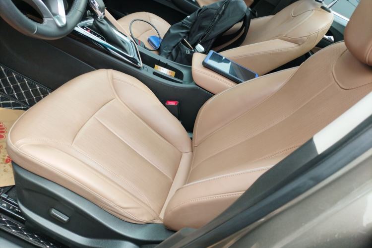 Used Buick GL6 2021 323T Mild Hybrid Connect Luxury Model Left Front Seat