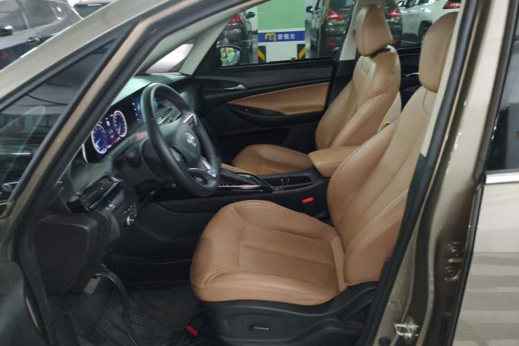 Used Buick GL6 2021 323T Mild Hybrid Connect Luxury Model Left Front Seat