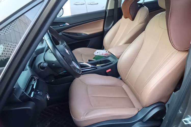 Used Buick GL6 2021 323T Mild Hybrid Connect Luxury Model Left Front Seat