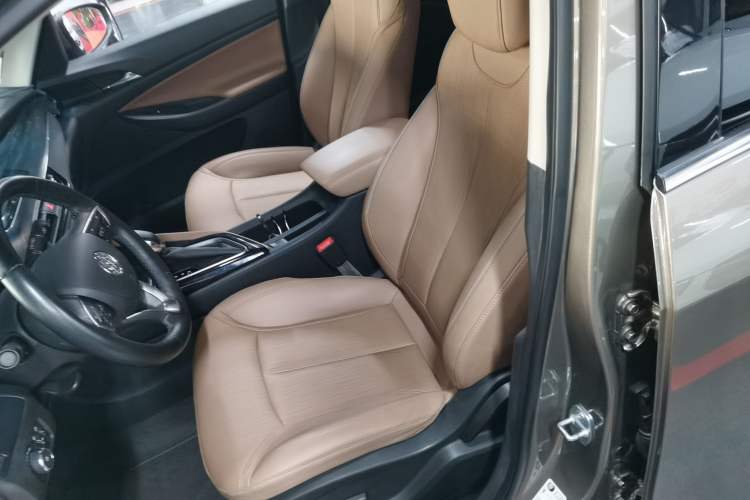 Used Buick GL6 2021 323T Mild Hybrid Connect Luxury Model Left Front Seat