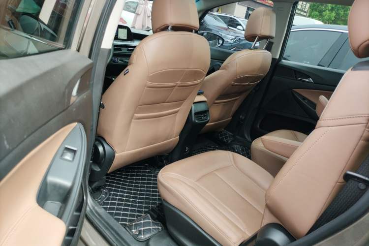 Used Buick GL6 2021 323T Mild Hybrid Connect Luxury Model Left Rear Seat