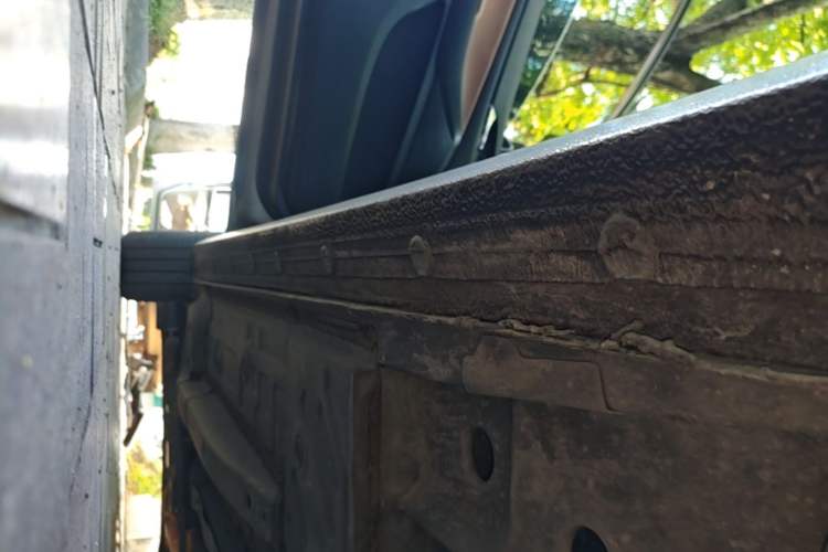 Used Buick GL6 2021 323T Mild Hybrid Connect Luxury Model Left Side Sill