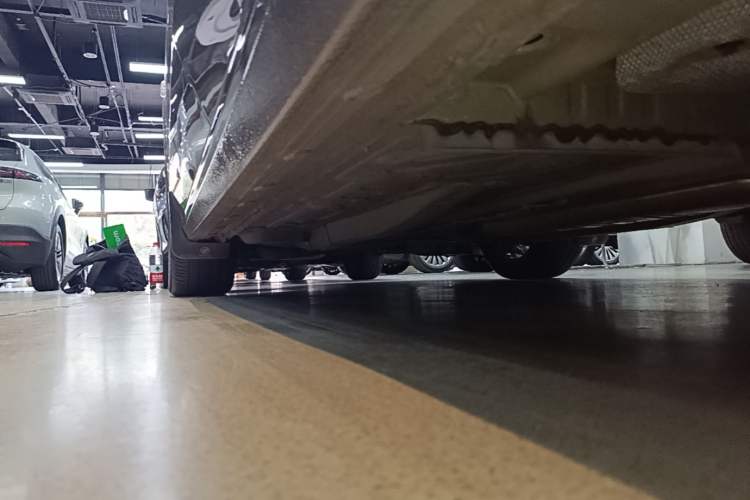 Used Buick GL6 2021 323T Mild Hybrid Connect Luxury Model Left Side Sill