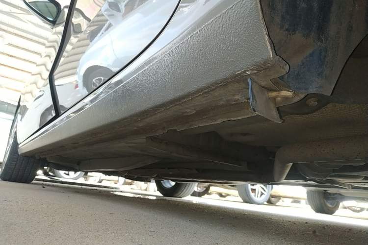 Used Buick GL6 2021 323T Mild Hybrid Connect Luxury Model Left Side Sill