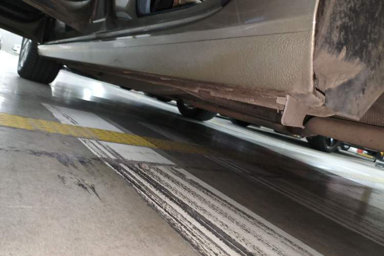 Used Buick GL6 2021 323T Mild Hybrid Connect Luxury Model Left Side Sill