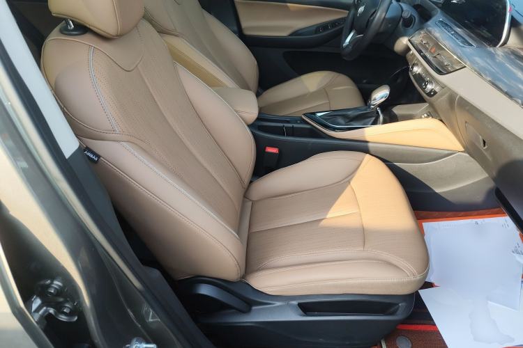 Used Buick GL6 2021 323T Mild Hybrid Connect Luxury Model Right Front Seat