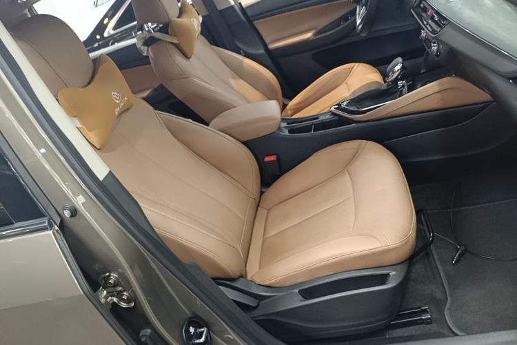 Used Buick GL6 2021 323T Mild Hybrid Connect Luxury Model Right Front Seat
