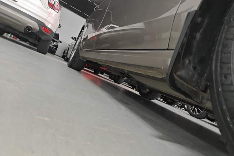 Used Buick GL6 2021 323T Mild Hybrid Connect Luxury Model Right Side Sill