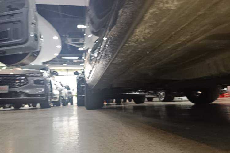 Used Buick GL6 2021 323T Mild Hybrid Connect Luxury Model Right Side Sill