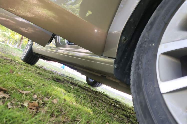 Used Buick GL6 2021 323T Mild Hybrid Connect Luxury Model Right Side Sill