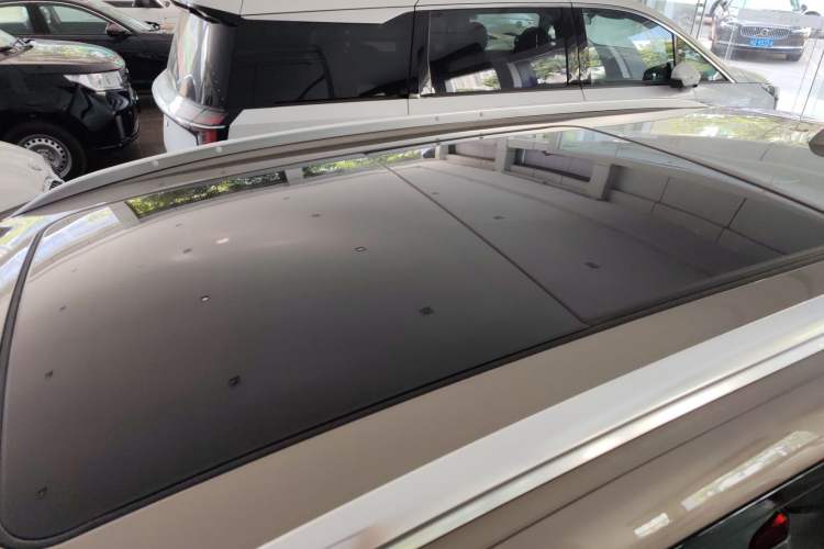 Used Buick GL6 2021 323T Mild Hybrid Connect Luxury Model Roof