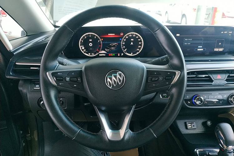 Used Buick GL6 2021 323T Mild Hybrid Connect Luxury Model Steering Wheel