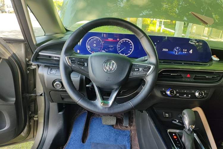 Used Buick GL6 2021 323T Mild Hybrid Connect Luxury Model Steering Wheel